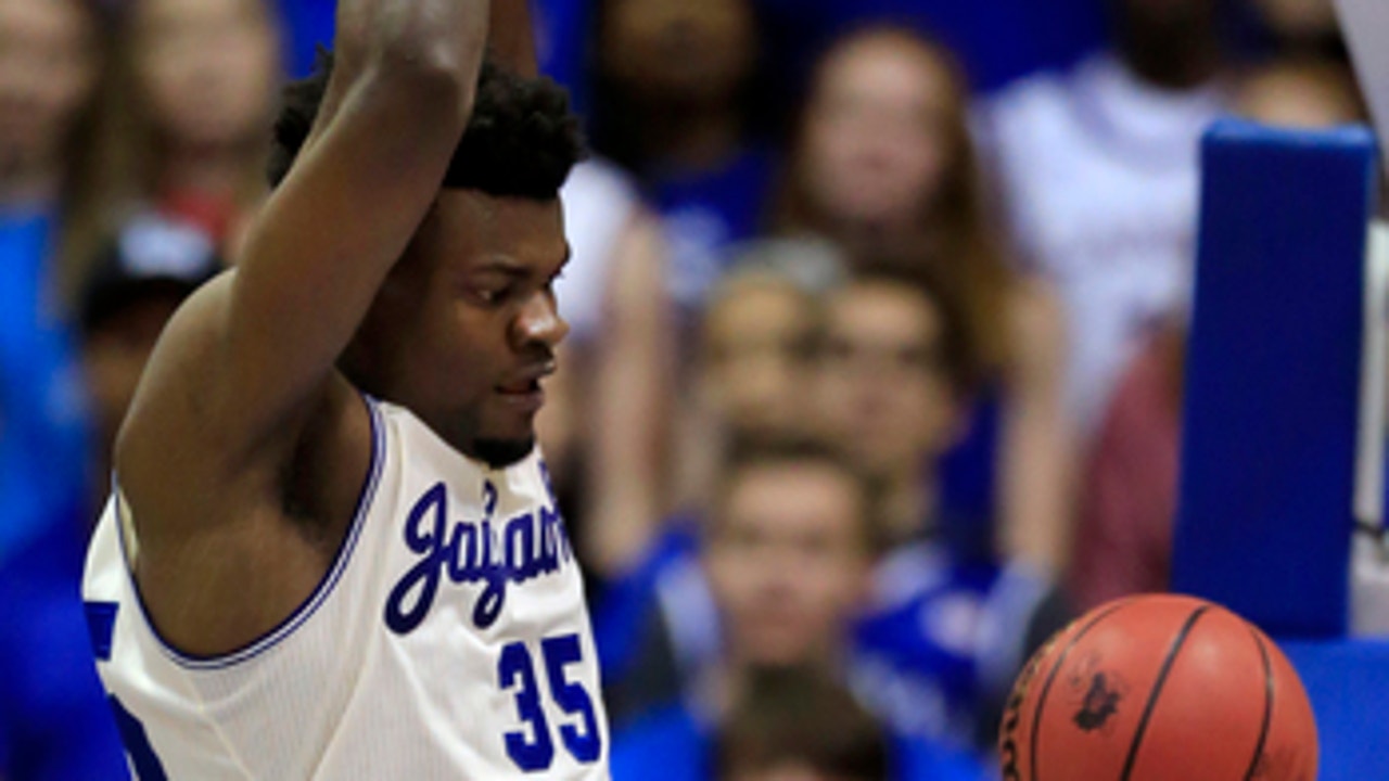 Hot shooting leads No. 3 Kansas past Texas Southern, 114-71 (Nov 21, 2017)